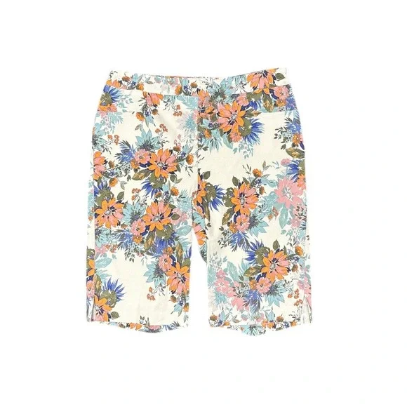 Tribal Pink Mist Bermuda Shorts Floral Print Multi Color Made in Canada Sz 8 NWT - Picture 1 of 6
